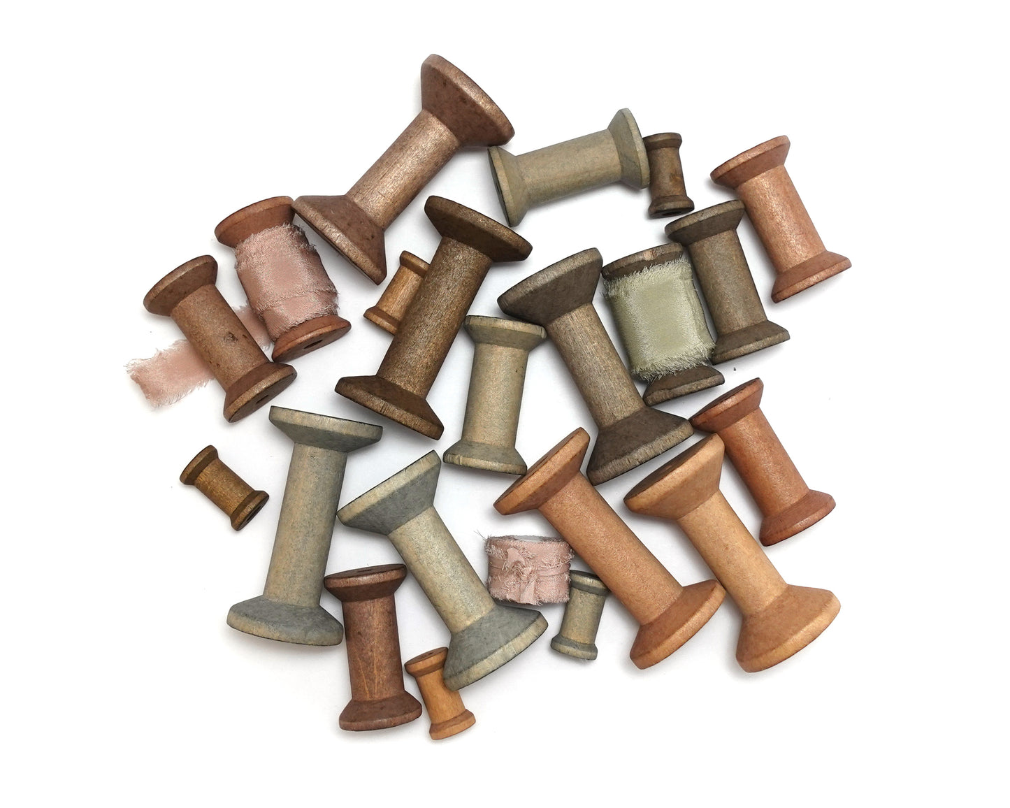 Vintage-Styled Stained Wood Spools