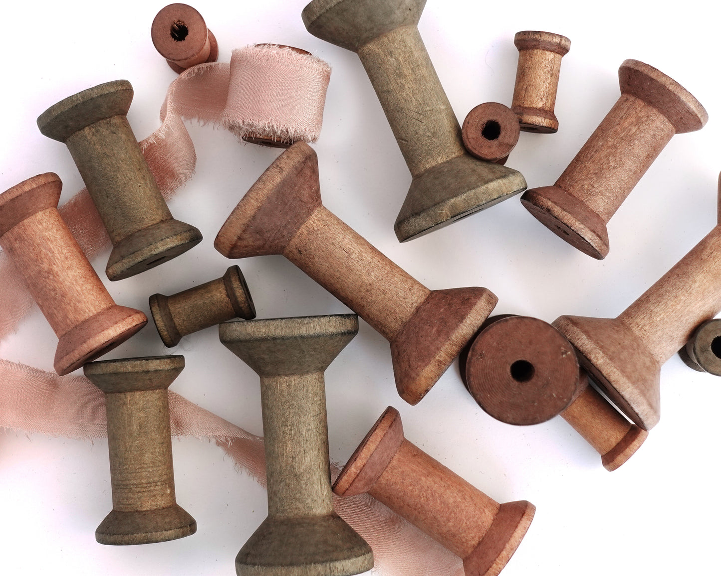 Vintage-Styled Stained Wood Spools